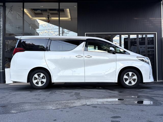 アルファード ２．５Ｘ　ユーザー買取車　オートエアコン　ＬＥＤヘッドライト　ナビ＆ＴＶ　スマートキー　両側オートスライドドア　オートライト　Ｂｌｕｅｔｏｏｔｈ対応　３列シート　クルコン　バックソナー　Ｒカメラ（11枚目）