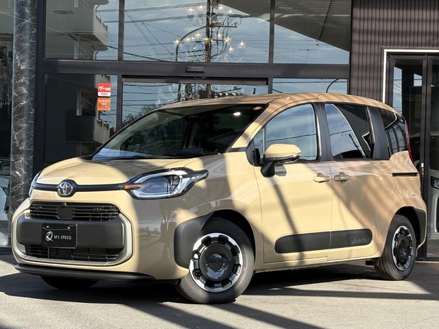 シエンタ ハイブリッドＺ　仕様変更後　登録済み未使用車　コンフォートパッケージ　トヨタチームメイトアドバンスパーク＋ＰＫＳＢ＋パノラミックビューモニター　天井サーキュレーター＋ナノイーＸ　７人乗り　前後方ドラレコ（7枚目）