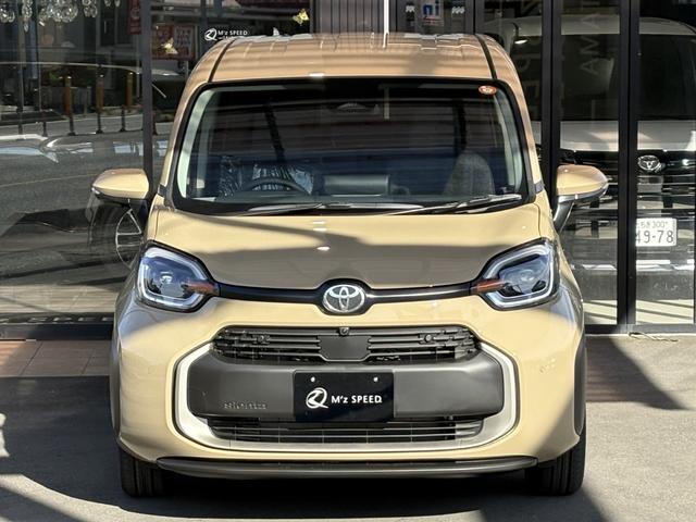 シエンタ ハイブリッドＺ　仕様変更後　登録済み未使用車　コンフォートパッケージ　トヨタチームメイトアドバンスパーク＋ＰＫＳＢ＋パノラミックビューモニター　天井サーキュレーター＋ナノイーＸ　７人乗り　前後方ドラレコ（8枚目）