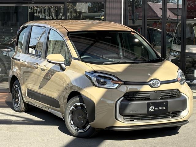 シエンタ ハイブリッドＺ　仕様変更後　登録済み未使用車　コンフォートパッケージ　トヨタチームメイトアドバンスパーク＋ＰＫＳＢ＋パノラミックビューモニター　天井サーキュレーター＋ナノイーＸ　７人乗り　前後方ドラレコ（10枚目）