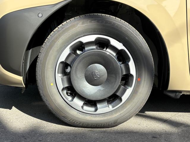 シエンタ ハイブリッドＺ　仕様変更後　登録済み未使用車　コンフォートパッケージ　トヨタチームメイトアドバンスパーク＋ＰＫＳＢ＋パノラミックビューモニター　天井サーキュレーター＋ナノイーＸ　７人乗り　前後方ドラレコ（23枚目）