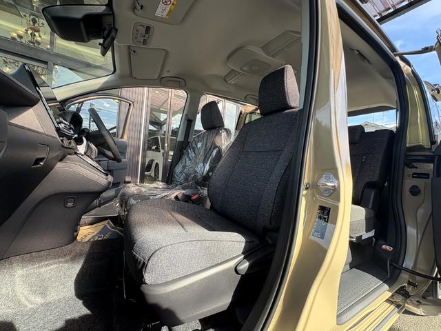 シエンタ ハイブリッドＺ　仕様変更後　登録済み未使用車　コンフォートパッケージ　トヨタチームメイトアドバンスパーク＋ＰＫＳＢ＋パノラミックビューモニター　天井サーキュレーター＋ナノイーＸ　７人乗り　前後方ドラレコ（37枚目）