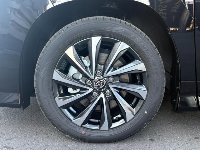 ヴォクシー ハイブリッドＳ－Ｚ　仕様変更後即　納　ＬＥＤヘッドランプ　快適利便Ｐｋｇ　ＣＤ／ＤＶＤデッキ　デジタルインナーミラー　ＥＴＣ２．０　２列目オットマン　パワーバックドア　バックカメラ　シートヒーター　１０．５型ディスプレイ（22枚目）