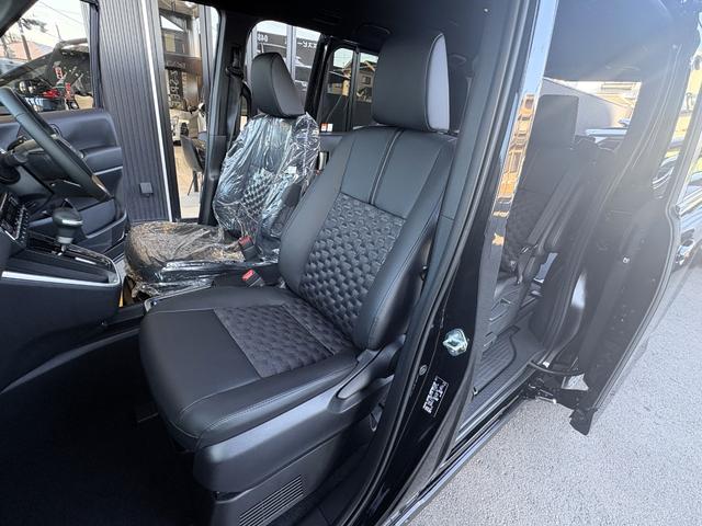 ヴォクシー ハイブリッドＳ－Ｚ　仕様変更後即　納　ＬＥＤヘッドランプ　快適利便Ｐｋｇ　ＣＤ／ＤＶＤデッキ　デジタルインナーミラー　ＥＴＣ２．０　２列目オットマン　パワーバックドア　バックカメラ　シートヒーター　１０．５型ディスプレイ（39枚目）