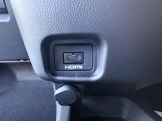 ヴォクシー ハイブリッドＳ－Ｚ　仕様変更後即　納　ＬＥＤヘッドランプ　快適利便Ｐｋｇ　ＣＤ／ＤＶＤデッキ　デジタルインナーミラー　ＥＴＣ２．０　２列目オットマン　パワーバックドア　バックカメラ　シートヒーター　１０．５型ディスプレイ（66枚目）