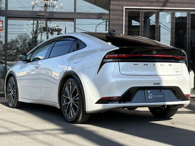 プリウス Ｚ　ユーザー買取車　パノラマルーフ　デジタルインナーミラー　前後方ドライブレコーダー　ディスプレイオーディオｐｌｕｓ　寒冷地仕様　パノラミックビュー　シートベンチレーション　電動トランク　禁煙車（18枚目）