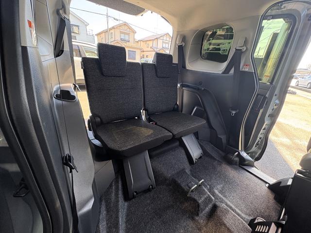 シエンタ ハイブリッドZ 仕様変更後モデル7人乗り10.5型ディスプレイオーディオ コンフォートパッケージ シートヒーター 全方位カメラ 前後ドライブレコーダー トヨタチームメイトアドバンストパーク HDMI サーキュレーター(39枚目)