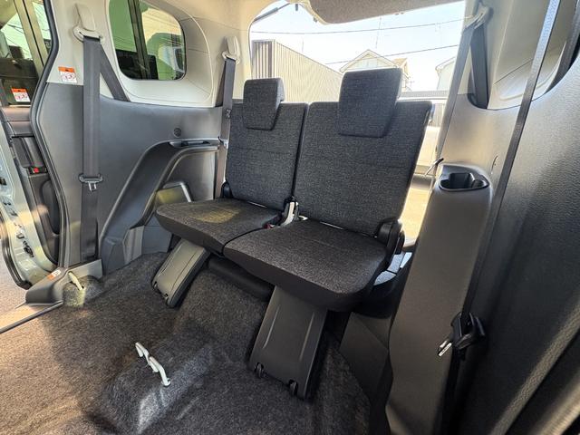 シエンタ ハイブリッドZ 仕様変更後モデル7人乗り10.5型ディスプレイオーディオ コンフォートパッケージ シートヒーター 全方位カメラ 前後ドライブレコーダー トヨタチームメイトアドバンストパーク HDMI サーキュレーター(40枚目)