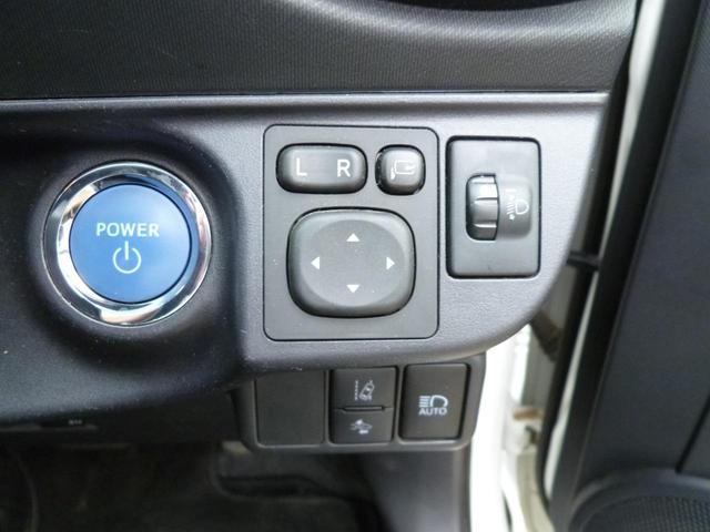 アクア Sスタイルブラック ワンオーナー 衝突被害軽減ブレーキ 純正ナビ テレビ バックカメラ 前後ドライブレコーダー ETC(17枚目)