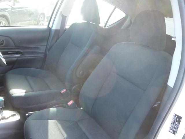 アクア Sスタイルブラック ワンオーナー 衝突被害軽減ブレーキ 純正ナビ テレビ バックカメラ 前後ドライブレコーダー ETC(30枚目)