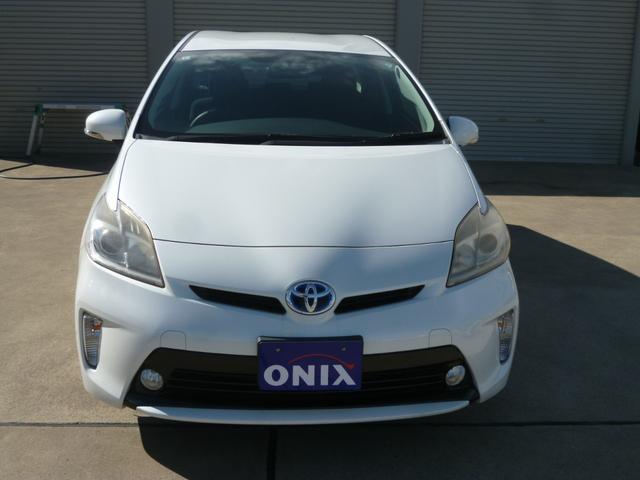 プリウス Ｓ　ワンオーナー　純正ナビ　テレビ　バックカメラ　　ＥＴＣ　ＨＩＤライト（8枚目）