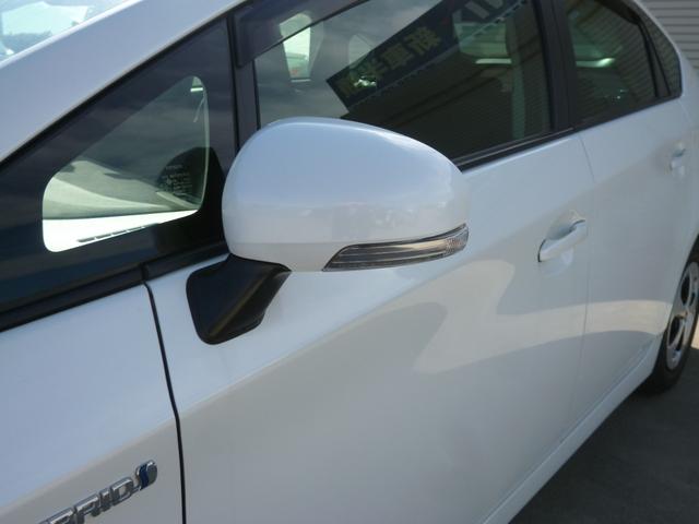 プリウス Ｓ　ワンオーナー　純正ナビ　テレビ　バックカメラ　　ＥＴＣ　ＨＩＤライト（11枚目）