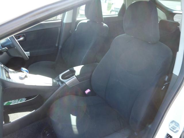 プリウス Ｓ　ワンオーナー　純正ナビ　テレビ　バックカメラ　　ＥＴＣ　ＨＩＤライト（25枚目）