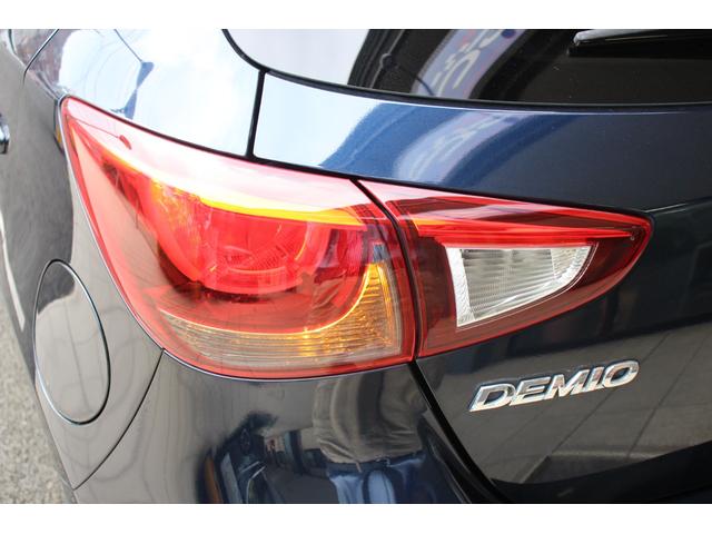デミオ ＸＤツーリング　６ＭＴ／禁煙車／マツダコネクトナビ／ＣＤ・ＤＶＤ再生／Ｂｌｕｅｔｏｏｔｈ／地デジ／シートヒーター／ＥＴＣ／クルーズコントロール／ＬＥＤライト／社外１５インチアルミホイール（30枚目）