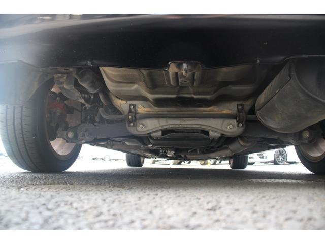 インテグラ タイプＲ　後期型／走行距離８７０００キロ台！／禁煙車／６ＭＴ車／純正赤レカロシート／純正エアロパーツ装着済み！／ＣＤ＆６スピーカー／純正１７インチアルミホイール／ＨＩＤライト／フロントフォグランプ（13枚目）