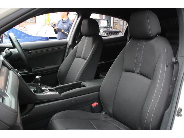 シビック ハッチバック　ホンダセンシング　６ＭＴ／禁煙車／ホンダセンシング／アダプティブクルーズコントロール／フルエアロ／テールゲートスポイラー／純正１８インチＡＷ／純正ナビ／フルセグ／Ｂｌｕｅｔｏｏｔｈ／ＬＥＤヘッドライト／シートヒーター（46枚目）