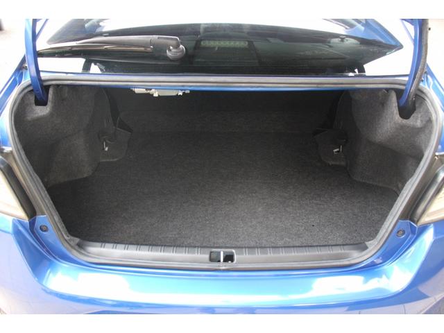 ＷＲＸ ＳＴＩ ＳＴＩ　大型リアスポイラー／ＳＴＩエアロ／ＢＬＩＴＺ車高調／柿本マフラー／社外ヘッドライト・テールライト／８インチナビ／バックカメラ／ドライブレコーダー／純正１８インチアルミホイール／ＥＴＣ（14枚目）