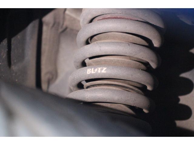 ＷＲＸ ＳＴＩ ＳＴＩ　大型リアスポイラー／ＳＴＩエアロ／ＢＬＩＴＺ車高調／柿本マフラー／社外ヘッドライト・テールライト／８インチナビ／バックカメラ／ドライブレコーダー／純正１８インチアルミホイール／ＥＴＣ（17枚目）