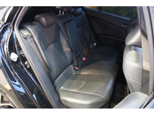 プリウス Aツーリングセレクション ICONICモデリスタエアロ/モデリスタ17インチAW/セーフティセンス/ナビレディセット/アダプティブクルーズコントロール/レザーシート/パワーシート/シートヒーター/ブラインドスポットモニター(9枚目)