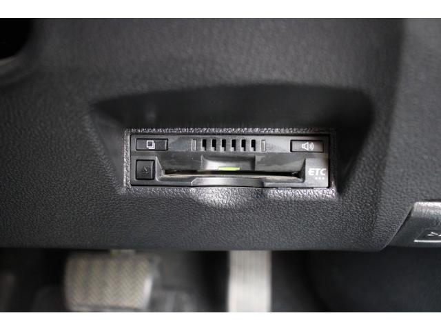 プリウス Aツーリングセレクション ICONICモデリスタエアロ/モデリスタ17インチAW/セーフティセンス/ナビレディセット/アダプティブクルーズコントロール/レザーシート/パワーシート/シートヒーター/ブラインドスポットモニター(16枚目)