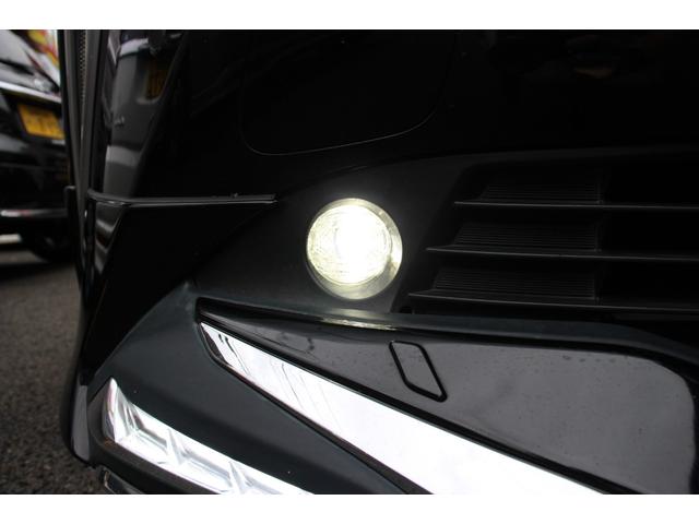 プリウス Aツーリングセレクション ICONICモデリスタエアロ/モデリスタ17インチAW/セーフティセンス/ナビレディセット/アダプティブクルーズコントロール/レザーシート/パワーシート/シートヒーター/ブラインドスポットモニター(20枚目)