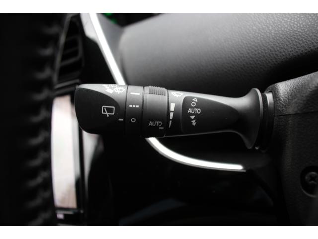 プリウス Aツーリングセレクション ICONICモデリスタエアロ/モデリスタ17インチAW/セーフティセンス/ナビレディセット/アダプティブクルーズコントロール/レザーシート/パワーシート/シートヒーター/ブラインドスポットモニター(49枚目)