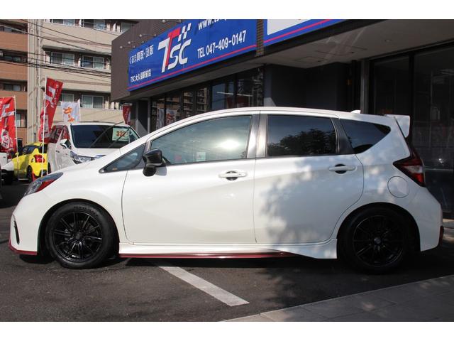 ノート ニスモ　Ｓ　禁煙車／ＴＥＩＮ車高調／強化クラッチ／ｍｏｍｏステアリング／タコメーター／ＢＬＩＴＺタワーバー／メーカーオプションレカロシート／ニスモエアロ／ウェッズスポーツ１６インチＡＷ／純正ナビ／バックカメラ（24枚目）