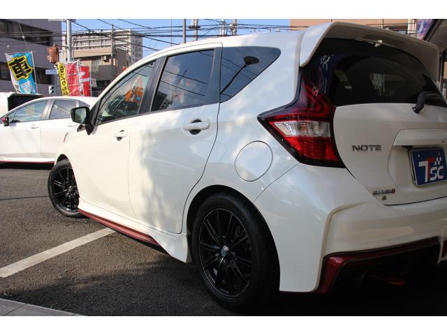ノート ニスモ　Ｓ　禁煙車／ＴＥＩＮ車高調／強化クラッチ／ｍｏｍｏステアリング／タコメーター／ＢＬＩＴＺタワーバー／メーカーオプションレカロシート／ニスモエアロ／ウェッズスポーツ１６インチＡＷ／純正ナビ／バックカメラ（29枚目）