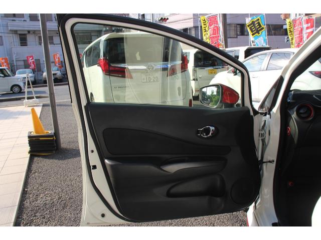 ノート ニスモ　Ｓ　禁煙車／ＴＥＩＮ車高調／強化クラッチ／ｍｏｍｏステアリング／タコメーター／ＢＬＩＴＺタワーバー／メーカーオプションレカロシート／ニスモエアロ／ウェッズスポーツ１６インチＡＷ／純正ナビ／バックカメラ（40枚目）