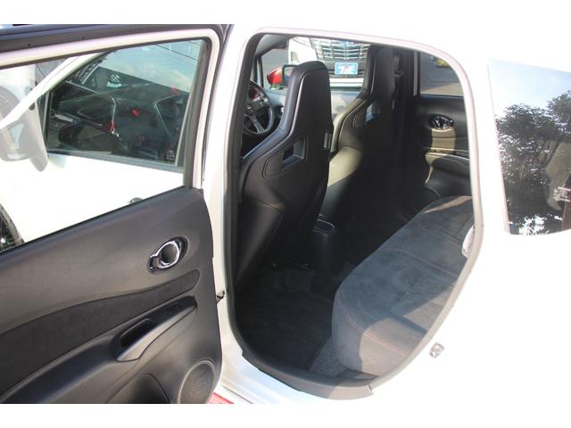 ノート ニスモ　Ｓ　禁煙車／ＴＥＩＮ車高調／強化クラッチ／ｍｏｍｏステアリング／タコメーター／ＢＬＩＴＺタワーバー／メーカーオプションレカロシート／ニスモエアロ／ウェッズスポーツ１６インチＡＷ／純正ナビ／バックカメラ（46枚目）