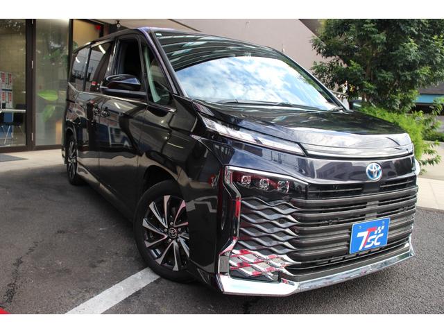 ヴォクシー ハイブリッドＳ－Ｚ　快適利便パッケージＨｉｇｈ／大画面ディスプレイ／フリップダウンモニター／ユニバーサルステップ／地デジＴＶ／ＤＶＤ／ＣＤ／バックカメラ／ブラインドスポットモニター／シートヒーター／三眼ＬＥＤヘッドライト（24枚目）