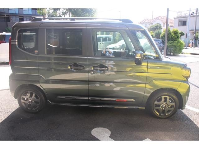 SUZUKI SPACIA GEAR HYBRID XZ TURBO