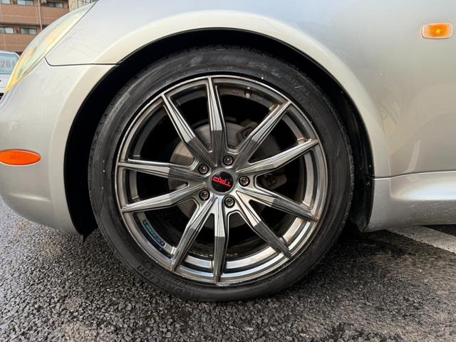 ソアラ 430SCV ノーブルカラーエディション ノーブルカラーエディション/赤革レザーシート/マークレビンソンスピーカー/禁煙/TRD19インチアルミホイール/オートクルーズコントロール/電動シート/HIDヘッドライト/フロントフォグランプ/ETC(42枚目)