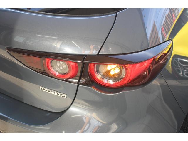 MAZDA3ファストバック 20Sプロアクティブ ツーリングセレクション シグネチャースタイル/360°セーフティパッケージ/フルセグ/アダプティブクルーズコントロール/LEDヘッドライト/BSM/シートヒーター/Bluetooth接続/寒冷地仕様/純正18AW(33枚目)