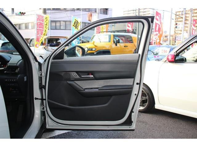 MX-30ロータリーEV ナチュラルモノトーン 8.8インチマツダコネクトナビ/BOSEサウンド/全周囲カメラ/レーダークルーズコントロール/ハーフレザーシート/メモリー付きパワーシート/LEDヘッドライト/純正18インチAW/ETC/(37枚目)
