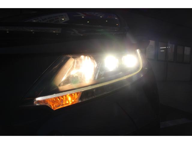 オデッセイ アブソルート・ＥＸ　７人乗／禁煙車／マルチビューカメラ／障害物センサー／両側パワースライド／ブラインドスポットモニター／オートクルーズ／オットマン／純正ナビ／Ｂｌｕｅｔｏｏｔｈ接続／ＵＳＢ接続／社外１９インチＡＷ／ＥＴＣ（30枚目）