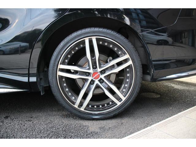 オデッセイ アブソルート・ＥＸ　７人乗／禁煙車／マルチビューカメラ／障害物センサー／両側パワースライド／ブラインドスポットモニター／オートクルーズ／オットマン／純正ナビ／Ｂｌｕｅｔｏｏｔｈ接続／ＵＳＢ接続／社外１９インチＡＷ／ＥＴＣ（41枚目）