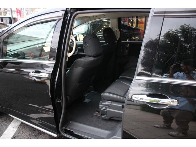 オデッセイ アブソルート・ＥＸ　７人乗／禁煙車／マルチビューカメラ／障害物センサー／両側パワースライド／ブラインドスポットモニター／オートクルーズ／オットマン／純正ナビ／Ｂｌｕｅｔｏｏｔｈ接続／ＵＳＢ接続／社外１９インチＡＷ／ＥＴＣ（49枚目）