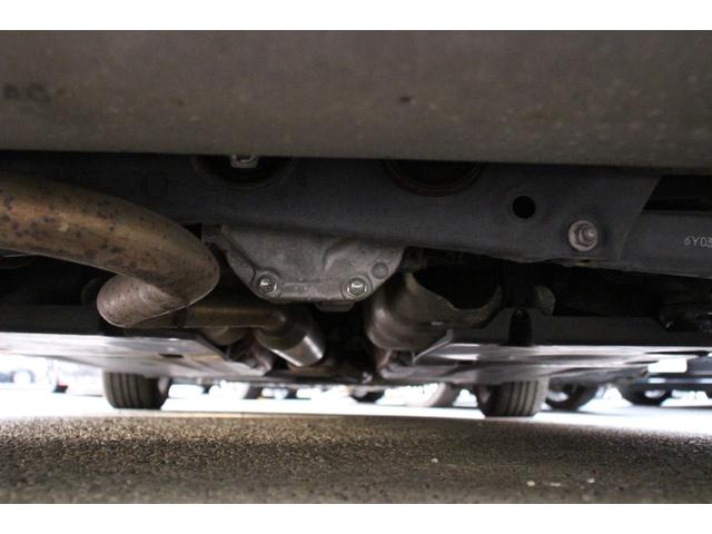 ８６ ＧＴリミテッド　後期型／禁煙／アルカンターラハーフレザーシート／リアウィング／ピュアレッド／ＭＴモード／ＬＥＤライト／フロント＆リアフォグ／シートヒーター／社外ナビ／バックカメラ／フルセグ／Ｂｌｕｅｔｏｏｔｈ／ＥＴＣ（12枚目）