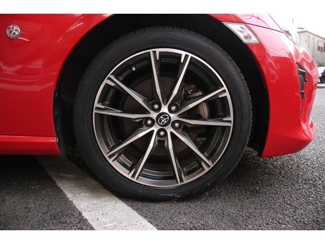 ８６ ＧＴリミテッド　後期型／禁煙／アルカンターラハーフレザーシート／リアウィング／ピュアレッド／ＭＴモード／ＬＥＤライト／フロント＆リアフォグ／シートヒーター／社外ナビ／バックカメラ／フルセグ／Ｂｌｕｅｔｏｏｔｈ／ＥＴＣ（31枚目）