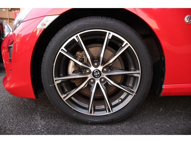 ８６ ＧＴリミテッド　後期型／禁煙／アルカンターラハーフレザーシート／リアウィング／ピュアレッド／ＭＴモード／ＬＥＤライト／フロント＆リアフォグ／シートヒーター／社外ナビ／バックカメラ／フルセグ／Ｂｌｕｅｔｏｏｔｈ／ＥＴＣ（34枚目）