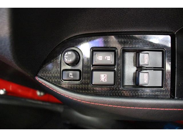 ８６ ＧＴリミテッド　後期型／禁煙／アルカンターラハーフレザーシート／リアウィング／ピュアレッド／ＭＴモード／ＬＥＤライト／フロント＆リアフォグ／シートヒーター／社外ナビ／バックカメラ／フルセグ／Ｂｌｕｅｔｏｏｔｈ／ＥＴＣ（56枚目）