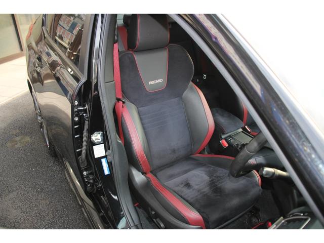 【禁煙車】ＲＥＣＡＲＯハーフレザーシートです！車内は勿論、シートの焦げ跡や嫌な臭いも御座いません！ご不明点やご来店のお際は是非お電話でご連絡下さい！