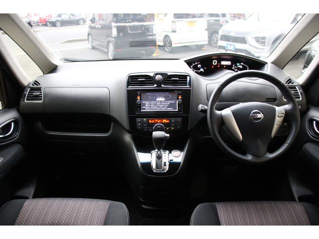 セレナ ハイウェイスター　Ｖセレ＋セーフティＩＩ　ＳＨＶ　禁煙／両側スライドドア／エマージェンシーブレーキ／アラウンドビューモニター／純正フリップダウンモニター／クルーズコントロール／ＳＤナビ／純正１６インチＡＷ／ＬＥＤヘッドライト／ドラレコ／ＥＴＣ（6枚目）