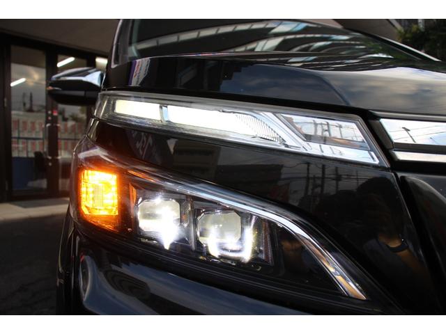 ヴォクシー ハイブリッドZS 煌II 後期型/TRDエアロ/7人乗り/ALPINE9インチSDナビ/両側パワースライド/衝突軽減ブレーキ/禁煙車/オートマチックハイビーム/クリアランスソナー/クルーズコントロール/シートヒーター/(32枚目)