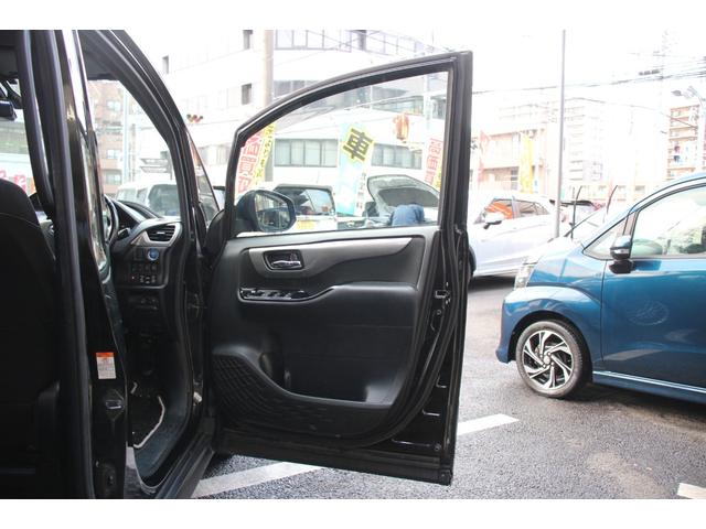 ヴォクシー ハイブリッドZS 煌II 後期型/TRDエアロ/7人乗り/ALPINE9インチSDナビ/両側パワースライド/衝突軽減ブレーキ/禁煙車/オートマチックハイビーム/クリアランスソナー/クルーズコントロール/シートヒーター/(47枚目)