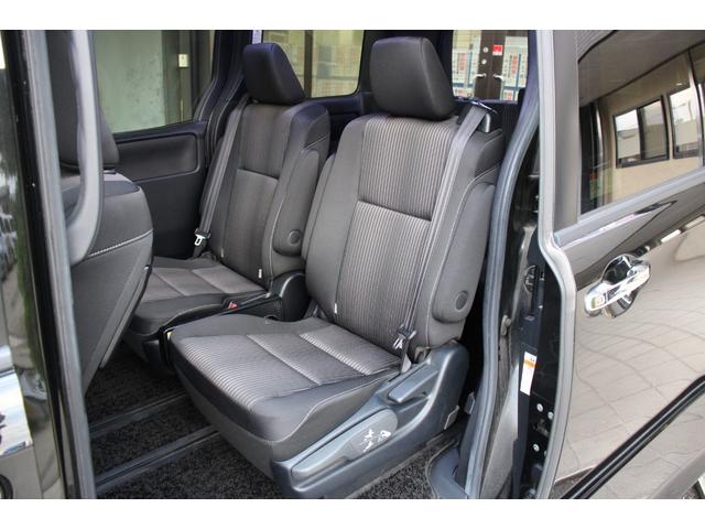 ヴォクシー ハイブリッドZS 煌II 後期型/TRDエアロ/7人乗り/ALPINE9インチSDナビ/両側パワースライド/衝突軽減ブレーキ/禁煙車/オートマチックハイビーム/クリアランスソナー/クルーズコントロール/シートヒーター/(56枚目)