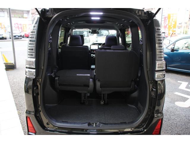 ヴォクシー ハイブリッドZS 煌II 後期型/TRDエアロ/7人乗り/ALPINE9インチSDナビ/両側パワースライド/衝突軽減ブレーキ/禁煙車/オートマチックハイビーム/クリアランスソナー/クルーズコントロール/シートヒーター/(58枚目)