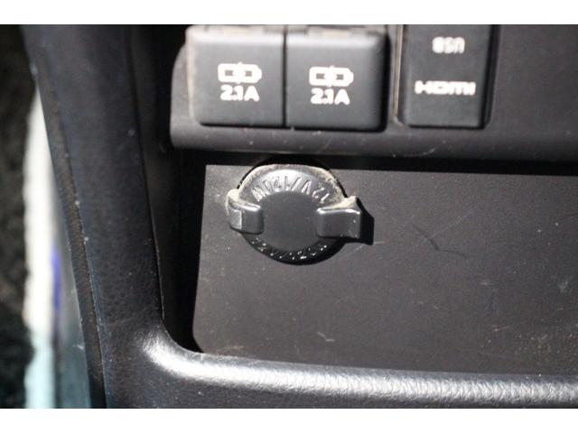 ヴォクシー ハイブリッドZS 煌II 後期型/TRDエアロ/7人乗り/ALPINE9インチSDナビ/両側パワースライド/衝突軽減ブレーキ/禁煙車/オートマチックハイビーム/クリアランスソナー/クルーズコントロール/シートヒーター/(72枚目)