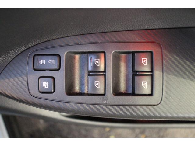 エクリプスクロスＰＨＥＶ Ｐ　禁煙／充電ケーブル有り／マルチアラウンドビューモニター／ヘッドアップディスプレイ／ブラインドスポットモニター／４ＷＤ／ステアリングヒーター／ｅ－アシスト／レーダークルーズコントロール／純正ナビ／ＥＴＣ（68枚目）